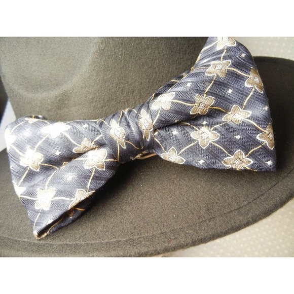 Boho Fedora woman's fancy big bow hat, Black fedora with gold and blue hatband h - Picture 4 of 4